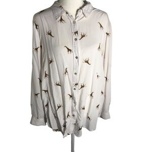 Jane and Delancey cheetah button front top Sz Small
